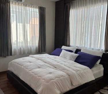 Hat Yai Villa | Vanilla Villa 10 mins to Central Festival Hatyai