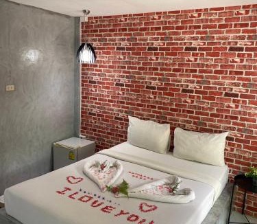 Na Mom Resort | Phumaihom Resort