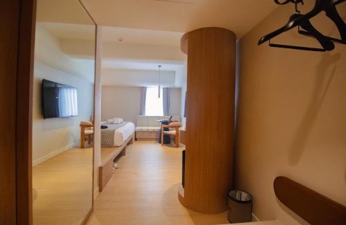 Ratchathewi Hotel | Marwin Terra Hotel