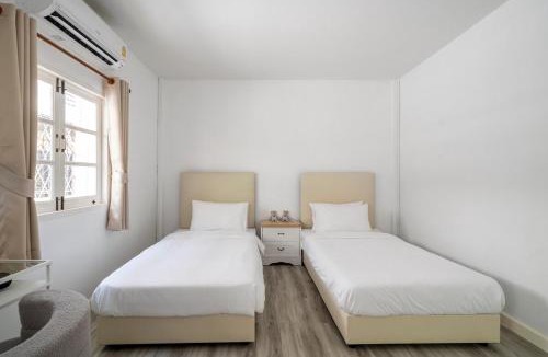 Prawet House | City Home 4BR near Hua Mak station with parking