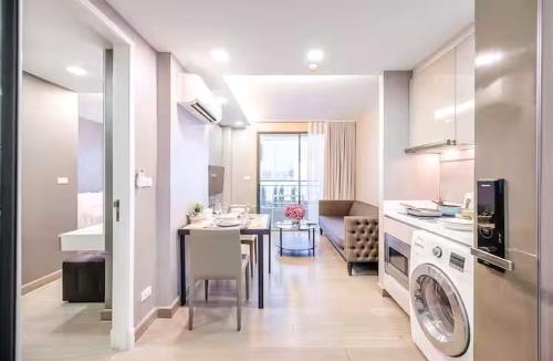 Nana Apartment | Dazzle Residence Sukhumvit Bangkok