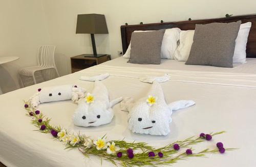 Samut Sakhon Hotel | Chamin Longbeach Bungalow
