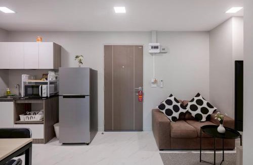 Khlong Toei Hostel | CJ ELAND Sukhumvit36 BTS Thonglor
