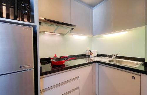 Bangkok Central Business District Hotel | Sora Resort & Suites Sukhumvit