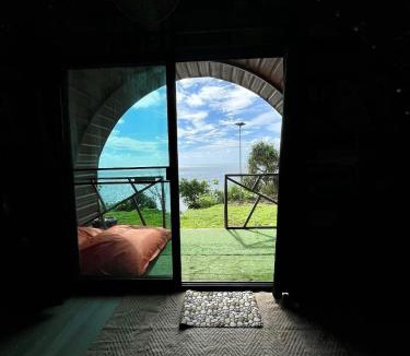 Bang Bao Bay Resort | Cliff Cottage