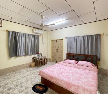 Thakhek House | Catty tourist house