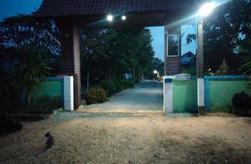 Khon Kaen House | บ้านสวนตายาย รีสอร์ท Baansuan Tayay Resort