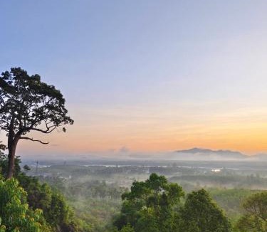 Ko Lanta Hotel | BaanPhutawanLanta resort & cafe