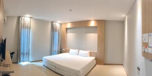 Bang Na Hotel | C Hotel Bangna