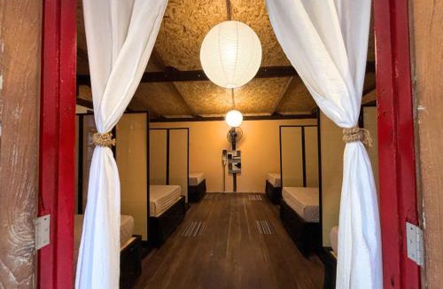 Ko Lanta Hostel | Sanctuary Hostel - Art & Adventure
