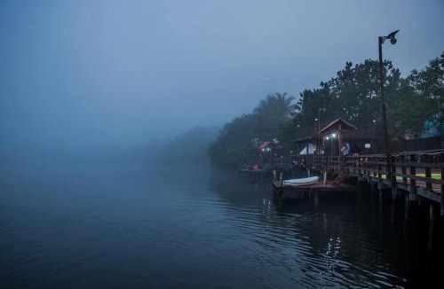 Chi Phat Cabin | Chi Phat River lodge