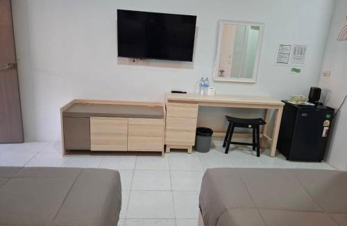 Surin Hotel | โรงแรม เดอะกรีนนิช รีสอร์ท