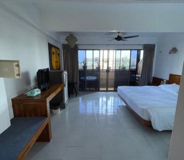 Kata Resort | Bougainvillea Terrace House