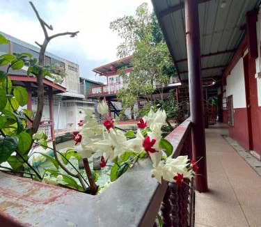 Bang Phlat House | Casa Scarlet