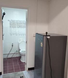 Ongkharak Hostel | หลังมอ อพาร์ตเมนต์สามสาว