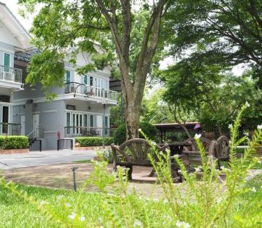 Suphan Buri Resort | Muaan Resort