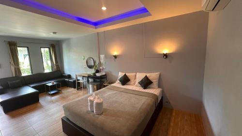 Pong Hotel | Viphuanan Resort