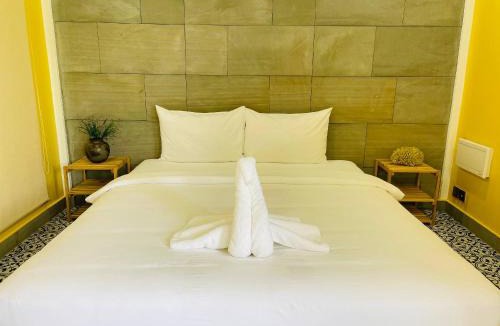 Stueng Saen Bed & Breakfast | Vvillage