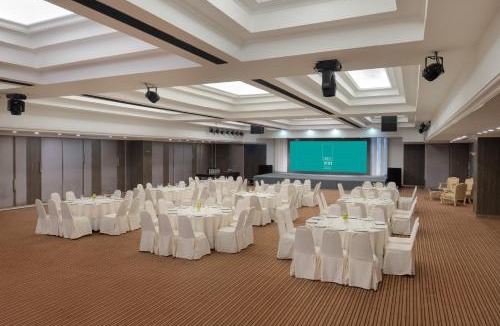 Nong Bon Hotel | Cross Vibe Bangkok Srinakarin