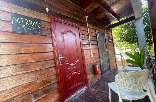 Koh Rong Sanloem Hotel | On the Rocks