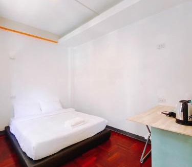Bang Rak Apartment | GO INN Silom BTS Surasak สถานีสุรศักดิ์