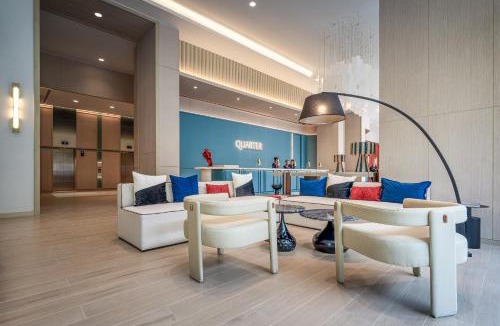 Ramkhamhaeng Hotel | The Quarter Ramkhamhaeng by UHG- Close to 1981 Mall Soul & Sold Pier- Rajamangala National Stadium Airport Rail Link Ramkhamhaeng Station Ramkhamhaeng University Hua Mak Center