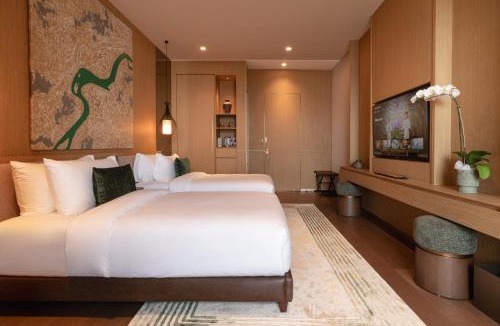 Daun Penh Hotel | SOMA HOTEL Riverside