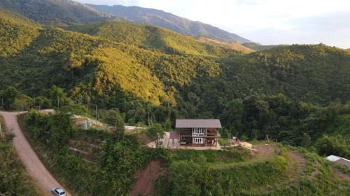 Bo Kluea Hotel | Baan Klangkao - บ้านกลางเขา สะปัน