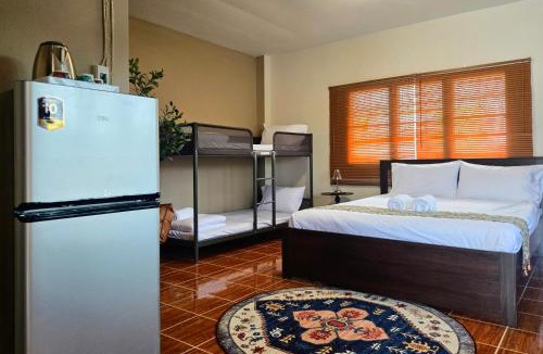 Thung Song Hong House | Relax Inn DMK