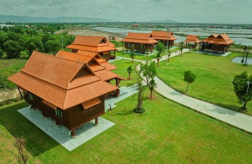 Kampot Villa | Heritage Village Resort