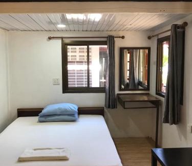 Maret Hotel | Sunrise Bungalow