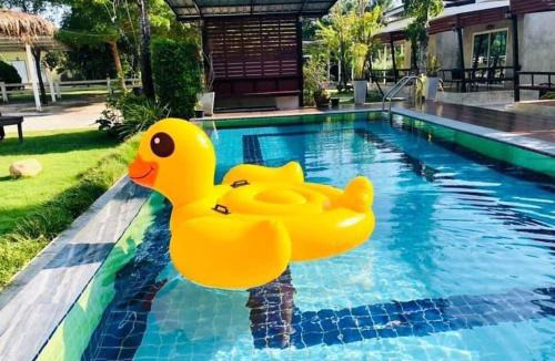 Ban Kha Resort | บ้านไร่แสงเดือน รีสอร์ท