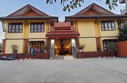Lampang Hotel | Yellow Tique Hotel