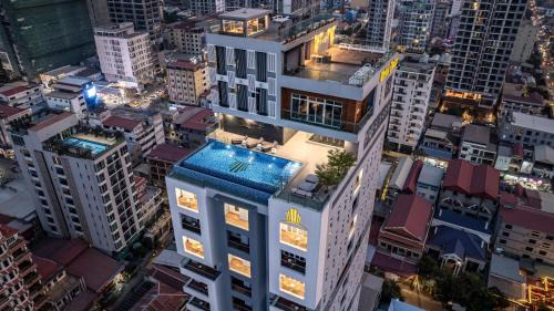 Chamkar Mon Hotel | URBAN PALACE