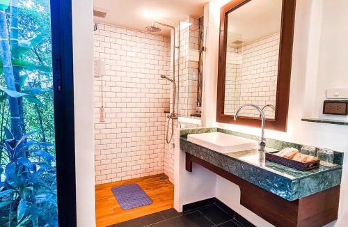 Wua Lai Hotel | Smile Lanna Hotel