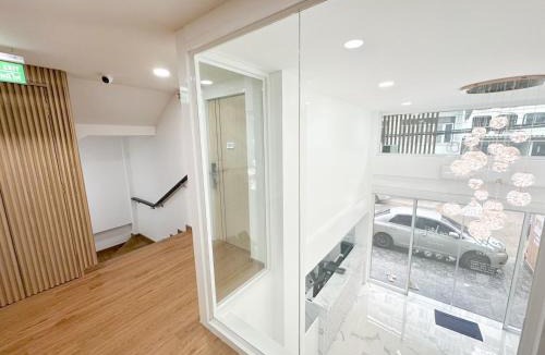 Bang Phlat Hotel | H-Banaat Hotel near Yanhee Hospital