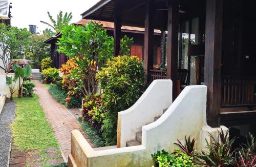 Chang Moi Resort | Baan Saen Fang Chiang Mai