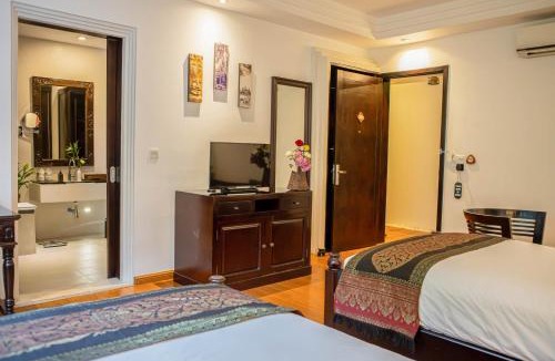 Chamkar Mon Hotel | La Rose Suites