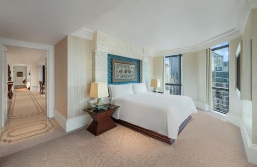 Ploenchit Hotel | The Athenee Hotel, a Luxury Collection Hotel, Bangkok