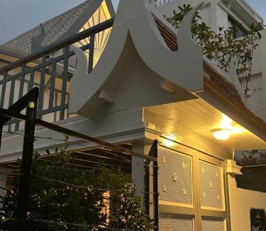 Phra Nakhon Hotel | Baan Debtida