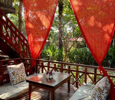 Sangkat Sla Kram Hotel | Dontrei Villa Angkor