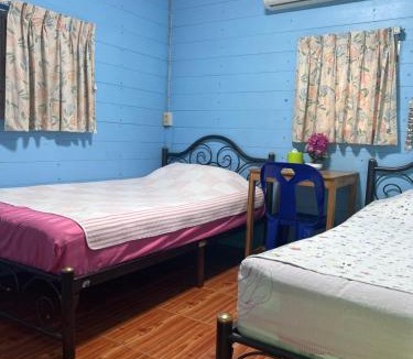Kamphaeng Phet House | Three J Guesthouse