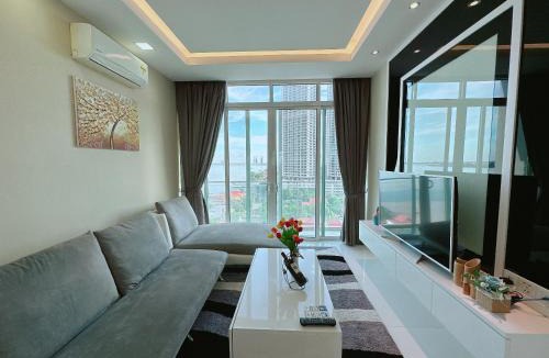 Ruessei Kaev Apartment | Infinity 28 Hotel and Residence