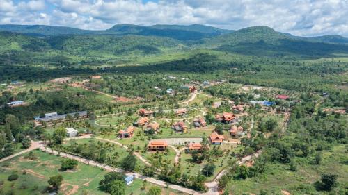 Traeng Trayueng Resort | Phum Domnak Domrey Resort