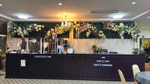 Nong Khai Hotel | Park & Pool Resort