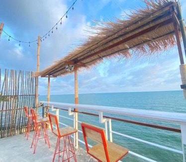 Ban Chang Hotel | Phala Shore Resort