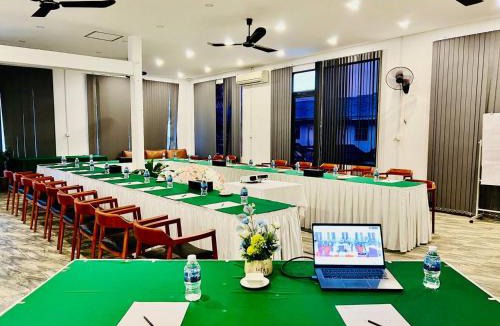 Mittakpheap Resort | Sea Breeze Resort