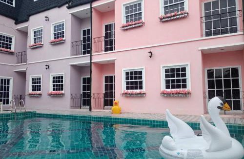 Hua Wiang Hotel | Na Baanmae Resort