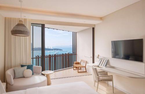 Pattaya Bay Resort | Hilton Pattaya