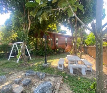Uthai Thani House | Romyen House